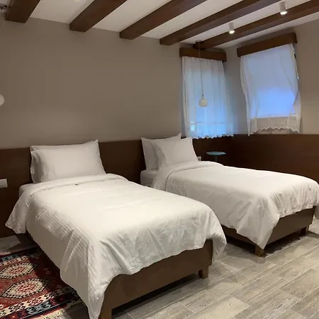 Palorto 3* Gjirokaster