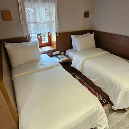 Palorto 3*