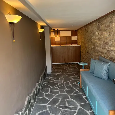 Inn Palorto Gjirokaster
