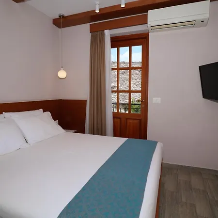 Palorto Penzion Gjirokastër