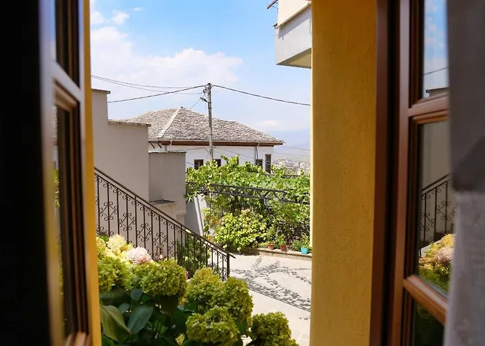 Palorto 3* Gjirokastra
