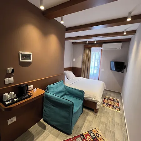 Palorto بيت ريفي Gjirokastër