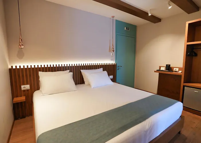 イン Palorto ジロカストラ